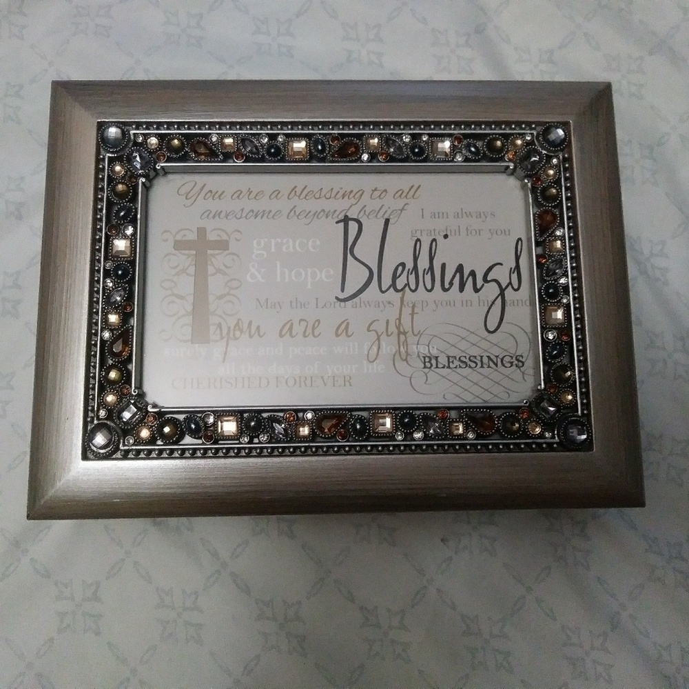 musical jewelry box..💝